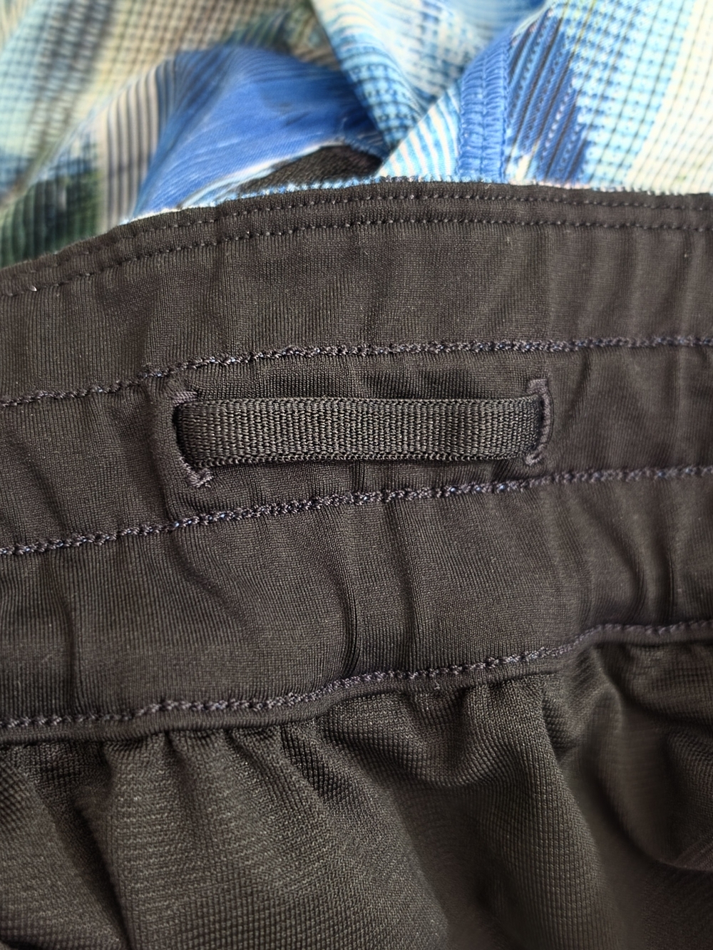 lululemon Tracker Shorts V Sun Dazed Multi Blue Athletic Shorts Womens 6 - Picture 8 of 8